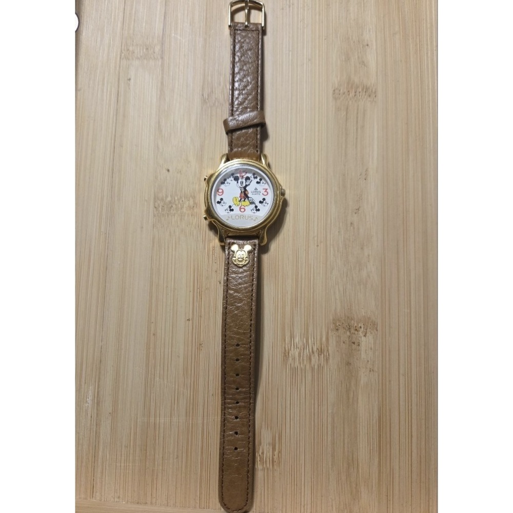 Lorus Disney Mickey Mouse Watch